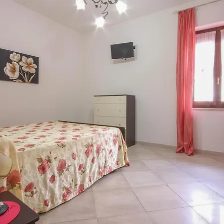 Amazing Apartment In Agropoli Appartement *